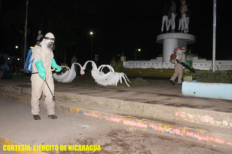 ejercito-de-nicaragua-en-jornada-de-desinfeccion-bluefields-covid-19